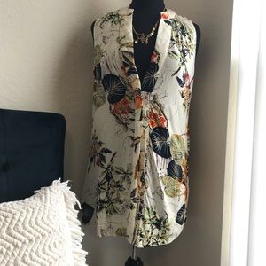 Tropical print blouse! C Apparel